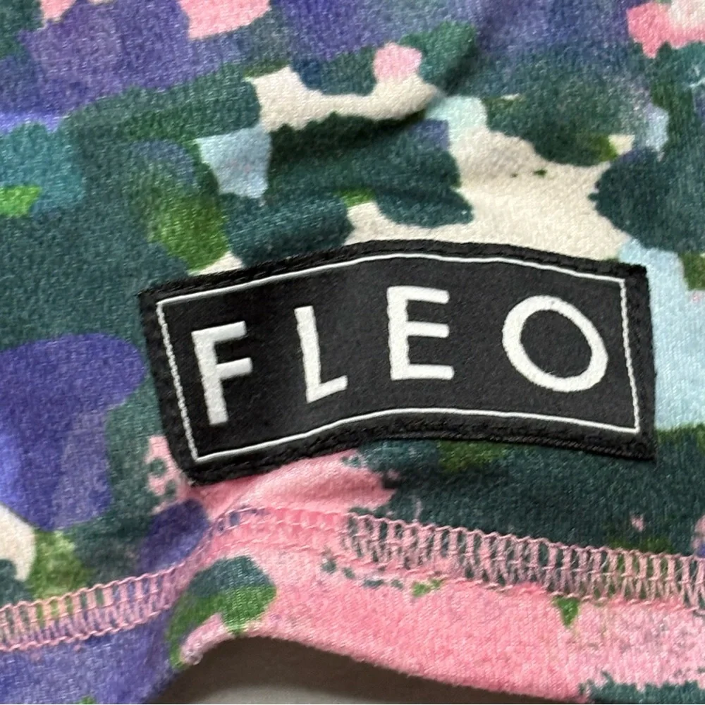 FLEO 4” Inseam Shorts